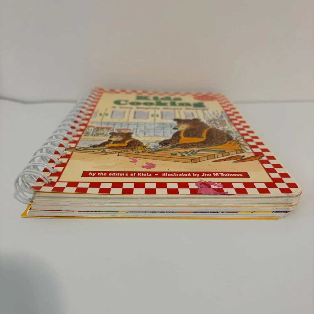 Klutz Kids Cooking Spiral Bound Cookbook Kids Great Used Condition 0-932592-14-7
